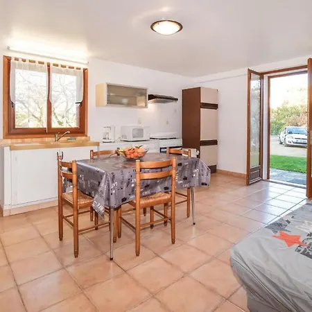 Nice In W/ Wifi And 2 Bedrooms Appartamento